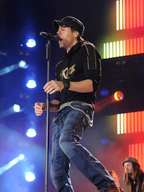 Heroes Concert